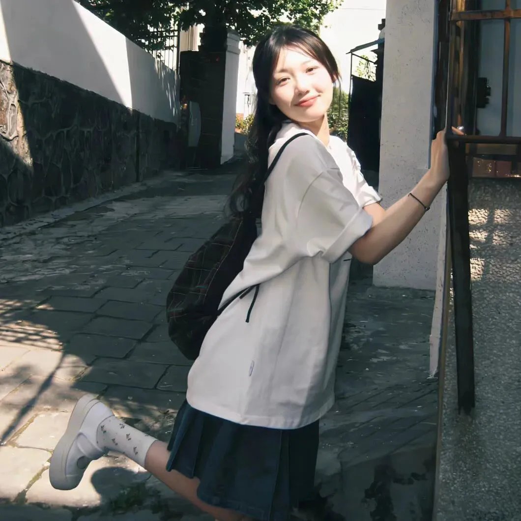 六壮士